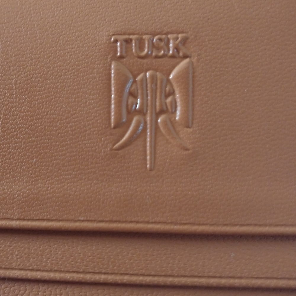 Tusk Wallet